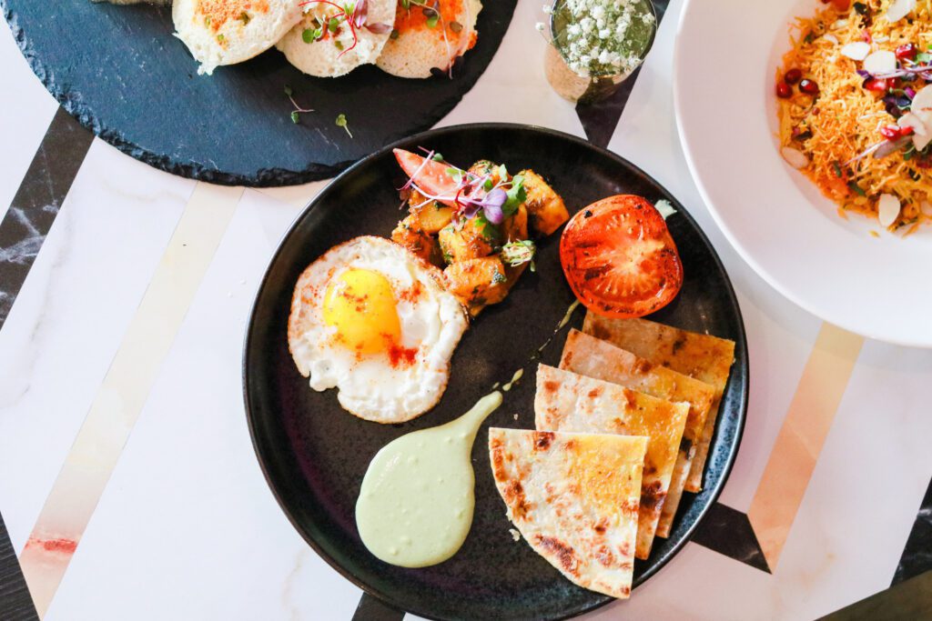 Shake Your Mimosa – Bolly Brunch